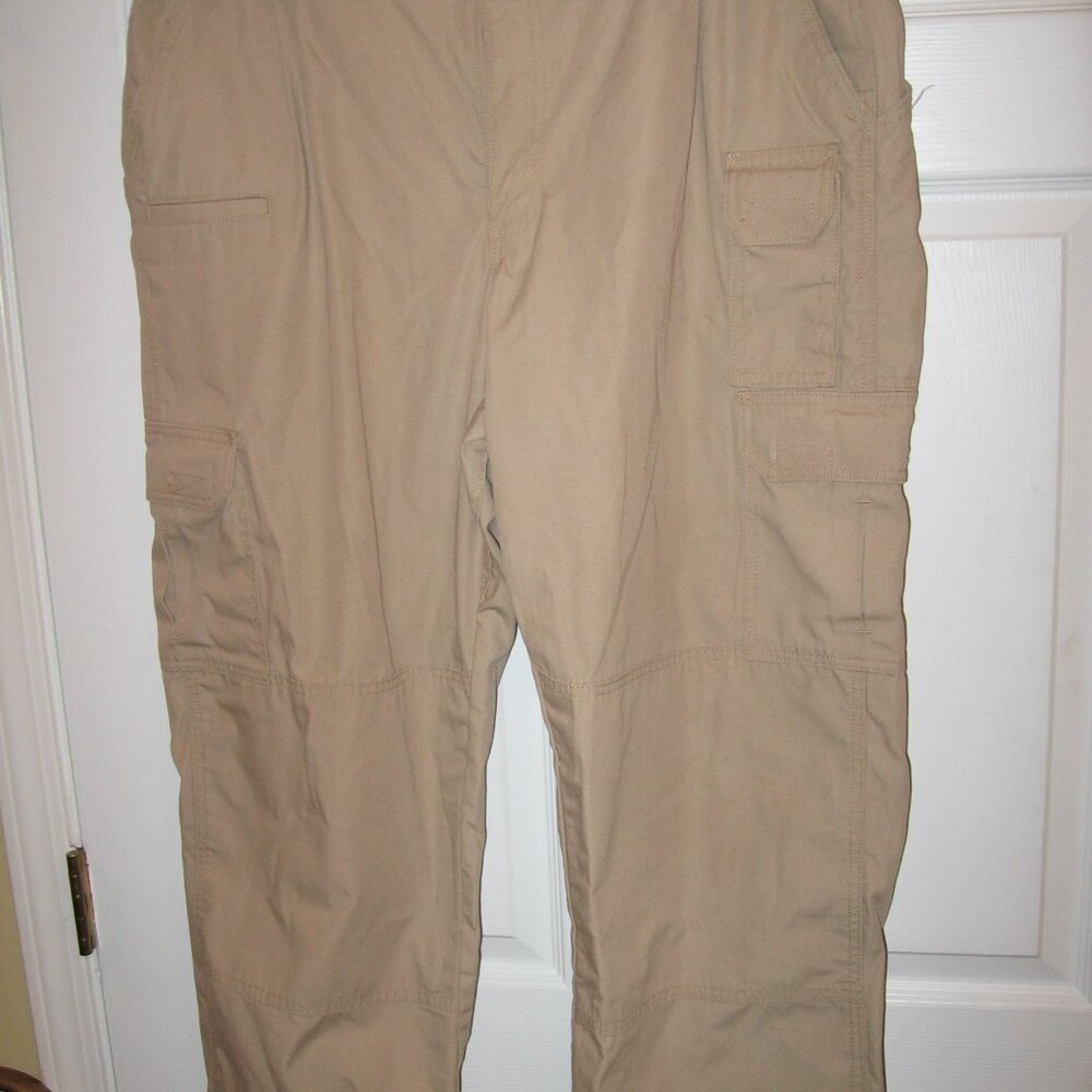 5.11 Tactical Cargo Pants Tan Men's 40 x 32 Khaki 74251